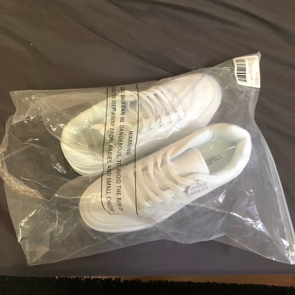 ASOS White shoes - Picture 2 of 5